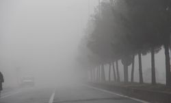 Diyarbakır’da yoğun sis görüş mesafesini 20 metreye düşürdü