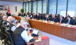 Bakan Yerlikaya’dan yeni yıl öncesi güvenlik toplantısı