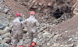 Define Arayan Adam Mağarada Ölü Bulundu