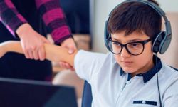 Doç. Dr. Kozan: Çocuklardaki aşırı ekran kullanımı gelişimi tehdit ediyor