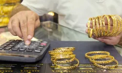 Altın, hafta sonunda da zirvedeki yerini koruyor