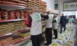 Umut Kervanı üç aylar vesilesiyle yüzlerce aileye umut oldu