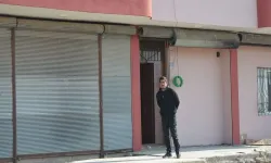 Yangında Çocuklarını Kaybeden Ailenin Deposu Soyuldu