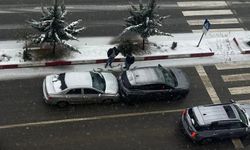 Siirt’te kar yağışıyla birlikte kaza haberleri gelmeye başladı