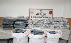 Van’da 4,1 milyon TL değerinde kaçak eşya ele geçirildi