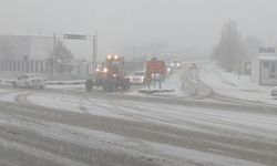 Van’da Yağışlardan Dolayı Maddi Hasarlı Kazalar Meydana Geldi