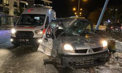 Buzlanma Kazaya Neden Oldu: 1’i Ağır 4 Yaralı