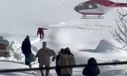 Yolu Kapalı Mahallede Hastalanan Bebek Helikopterle Hastaneye Sevk Edildi