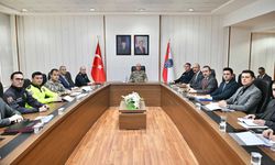 Bitlis Emniyetinde Haftalık Değerlendirme Toplantısı Yapıldı