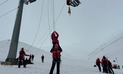 Van'da nefes kesen çığ tatbikatı gerçeği aratmadı