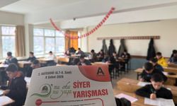 Bitlis'te de binlerce kişinin katıldığı Siyer Yarışması'nda itiraz edilen sorular değerlendirildi
