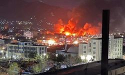 Afkanistan'da hastaneye saldırı: 400 sivil hayatını kaybetti