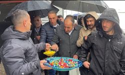 Bitlis'te Köylerde Yılların Geleneksel Toplu Bayramlaşmalar Sürdürülüyor