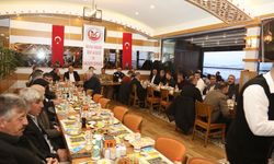 Tatvan'da şehit ve gazi aileleri onuruna iftar programı düzenlendi