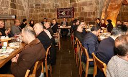 Bitlis Valisi Karakaya, OSB’de Sanayici ve İş İnsanlarıyla İftarda Buluştu