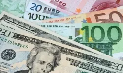 Dövizde Kurlarında Yükseliş Sürüyor