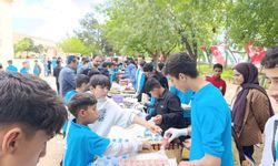 Öğrencilerden Gazze’ye destek kermesi