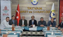 Tatvan’da 'Turizm Sektör Temsilcileri' Toplantısı Yapıldı