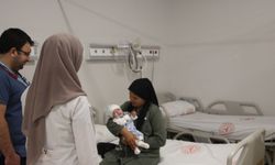 37 haftalık Reyyan bebek, diyafram hernisi ameliyatı ile sağlığına kavuştu