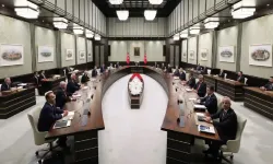 Kabine Toplanıyor: Gündemde Ekonomi, Güvenlik ve Bölgesel Gelişmeler Var
