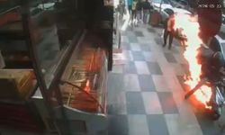 Marşa bastığı anda motosiklet alev aldı: Olay anları kamerada