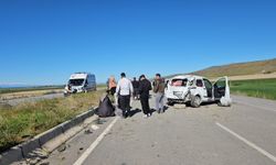 Bitlis'te bayram ziyareti dönüşü kaza: 3 yaralı