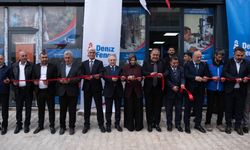 Bitlis'te ihtiyaç sahiplerine yönelik geçici giyim mağazası açıldı
