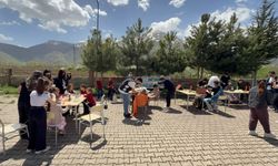 Tatvan’da Meslek Lisesi Öğrencilerinden Köy Okuluna Destek