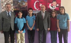 Bitlis'te Kuş Yavrusu İçin Seferber Olan Öğrencilere Anlamlı Ödül