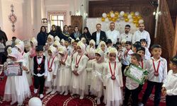 Miniklerin Kur'an'a geçiş sevinci