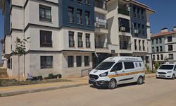 Evinde silahlı saldırıya uğrayan kadın öldü