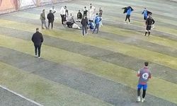 Halı Sahada Hayat Kurtaran Müdahale Kamerada: Oyuncunun Dili Boğazına Kaçtı
