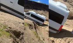 Nemrut Yolu'nda Mahsur Kalan Öğrenciler Kurtarıldı