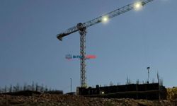 Bitlis'te TOKİ’nin Gece Süren Çalışmalarına Mahalle Sakinlerinden Tepki