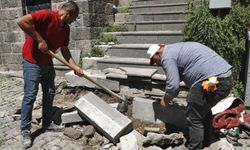 Bitlis'te Yol ve Kaldırım Çalışmaları Aralıksız Sürüyor