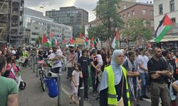 Almanya'da Gazze için destek yürüyüşü düzenlendi