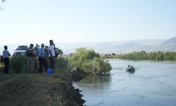 Muş'ta Murat Nehri'ne Düşen 10 Yaşındaki Çocuk Aranıyor