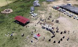Yüksekova'da Berivanlar İçin Kurulan Sağım Alanları Hizmete Açıldı