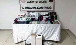 Jandarma Operasyonunda 1,5 Milyon Liralık Kaçak Elektronik Ürün Ele Geçirildi