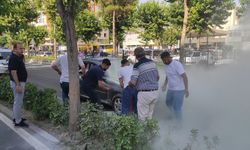 Seyir Halindeki Otomobil Alev Aldı, Faciayı Otobüs Şoförü Önledi