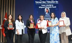 TOBB Kadın Girişimciler Kurulu Doğu Anadolu Bölge Toplantısı Tatvan'da Yapıldı