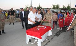 Şehit Binbaşı Arslan Kulaksız saldırıya uğradığı caddede anıldı