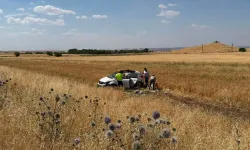 Diyarbakır'da Otomobil Tarlaya Savruldu: 1'i Ağır 5 Yaralı