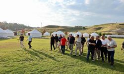 Vali Karakaya ve Mülkiye Başmüfettişlerinden Ahlat'a ziyaret