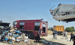 Van'da seyir halindeki çöp kamyonunda yangın