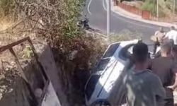 Batman'da kafa kafaya çarpıştılar, araç çukura düştü
