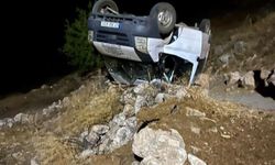Batman'da minibüs şarampole devrildi: 5 yaralı
