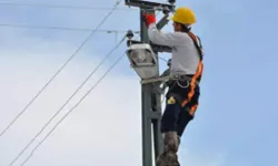 Bitlis'te 8 saatlik elektrik kesintisi