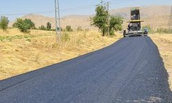 Bitlis’te köy yolları BSK ile yenileniyor