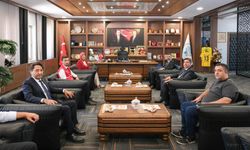 Türk Kızılay Genel Başkanı Yılmaz'dan Bitlis Belediyesi'ne ziyaret